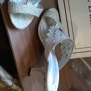 Pierre Dumas. Rinstone  classy dress shoes